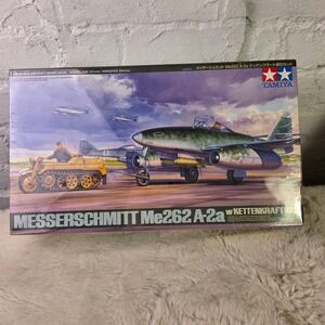 Tamiya 1/48 Messerschmitt Me262 A-2a w/ Kettenkraftrad Model Kit 61082
